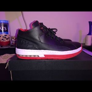 Jordan Clutch size 13 men’s